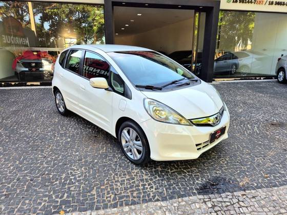 HONDA FIT 1.5 EX 16V FLEX 4P AUTOMÁTICO HONDA FIT 1.5 EX 16V FLEX 4P AUTOMÁTICO